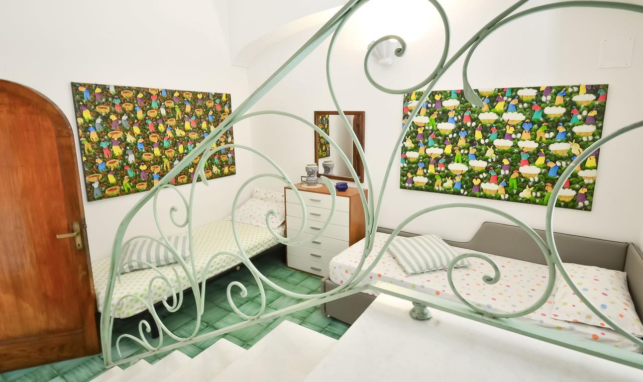 Amore Rentals - Casa Raffi Positano Exterior photo